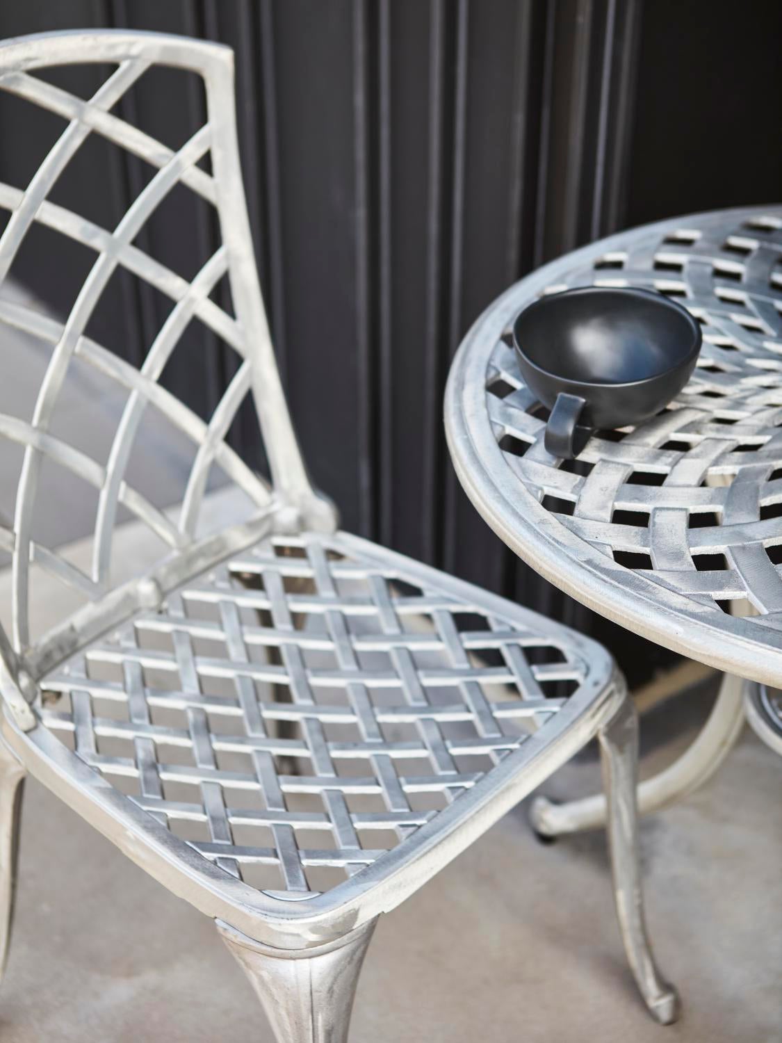 Arras dining chair Uncoloured