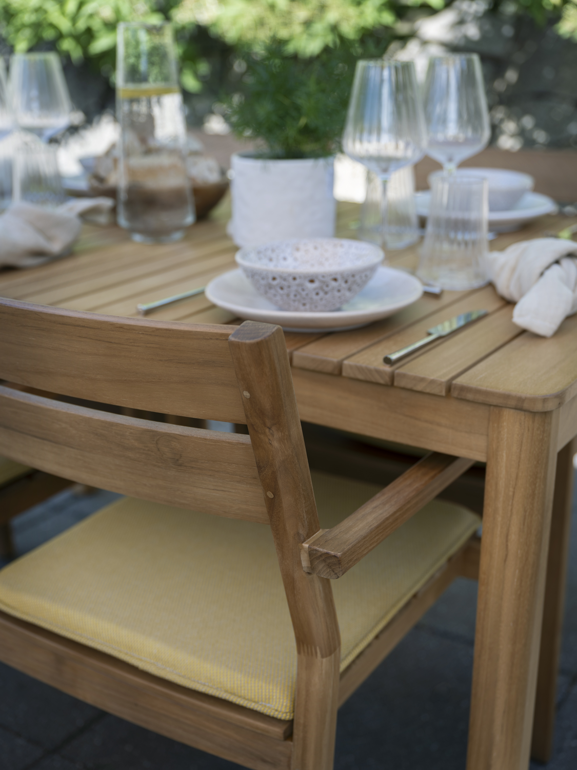 Delia Teak armchair Natural color