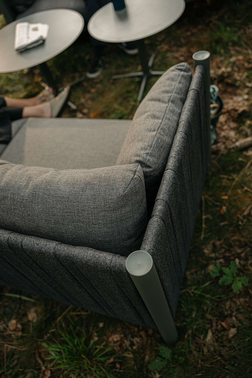 Brad 2,5-seater sofa Nordic Green/Charcoal Grey