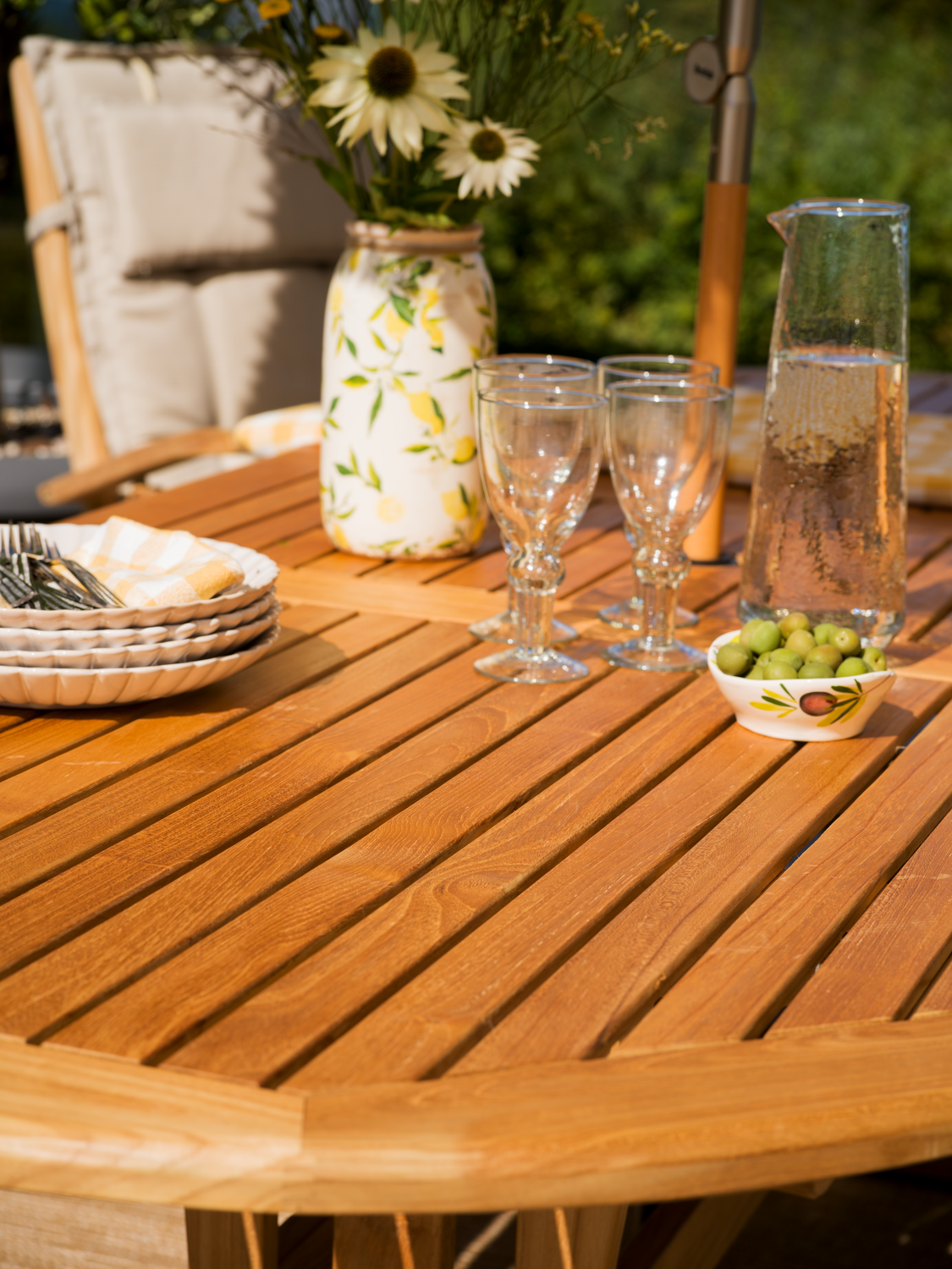 Melbourne dining table Natural color