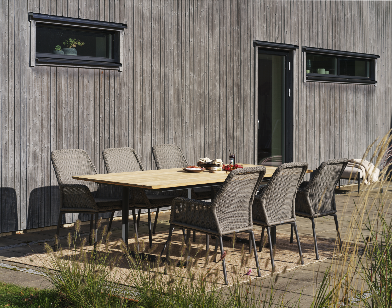 Shad dining table Anthracite/Teak