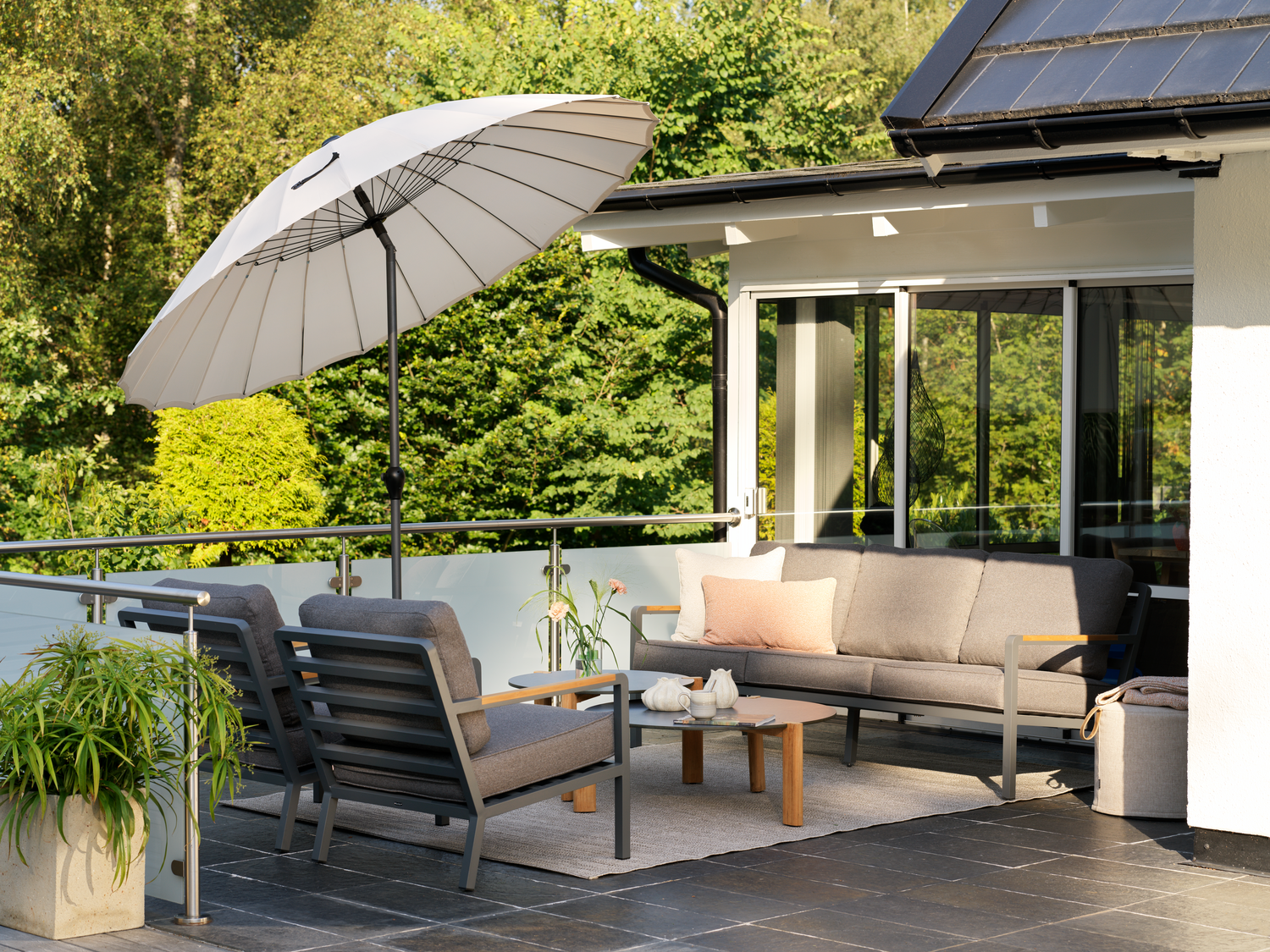 Nova set Anthracite/Soft Dawn