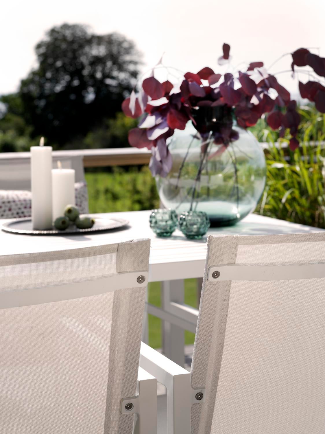 Vevi dining chair White/white