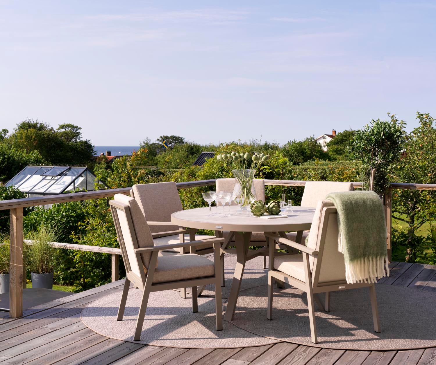 Samvaro armchair Khaki/Sand