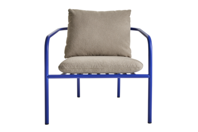 Bendt armchair Indigo Blue/Teddy Beige