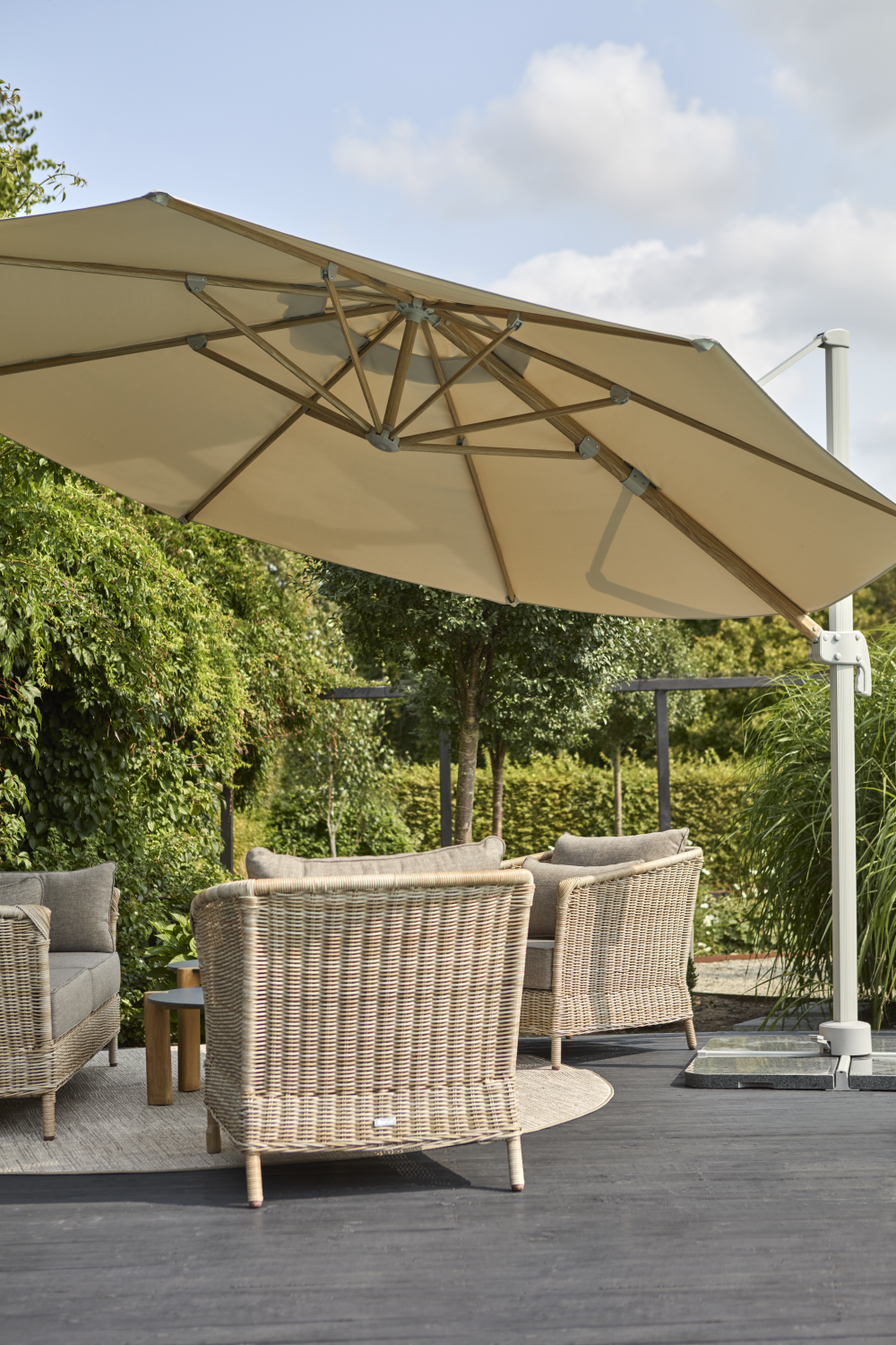 Luzzi hanging parasol Khaki/Light Grey