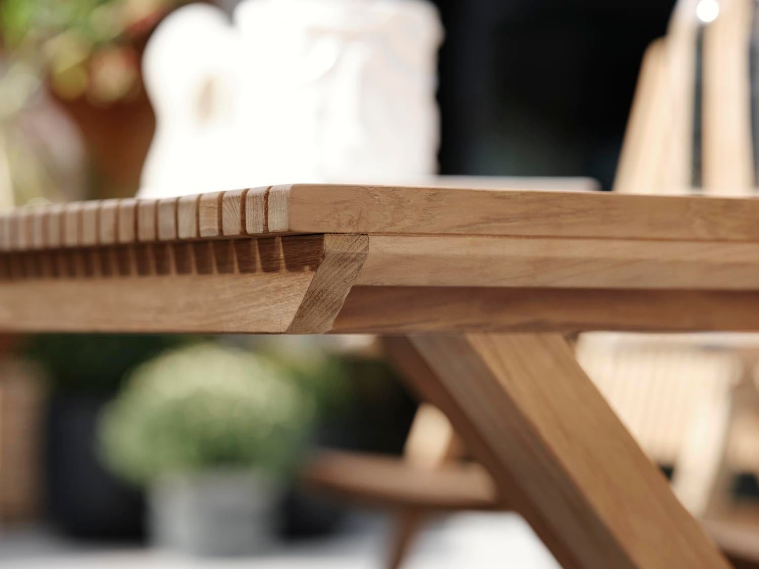 Julita dining table Natural color