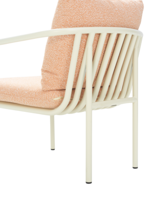 Bendt armchair Pearl White/Teddy Orange