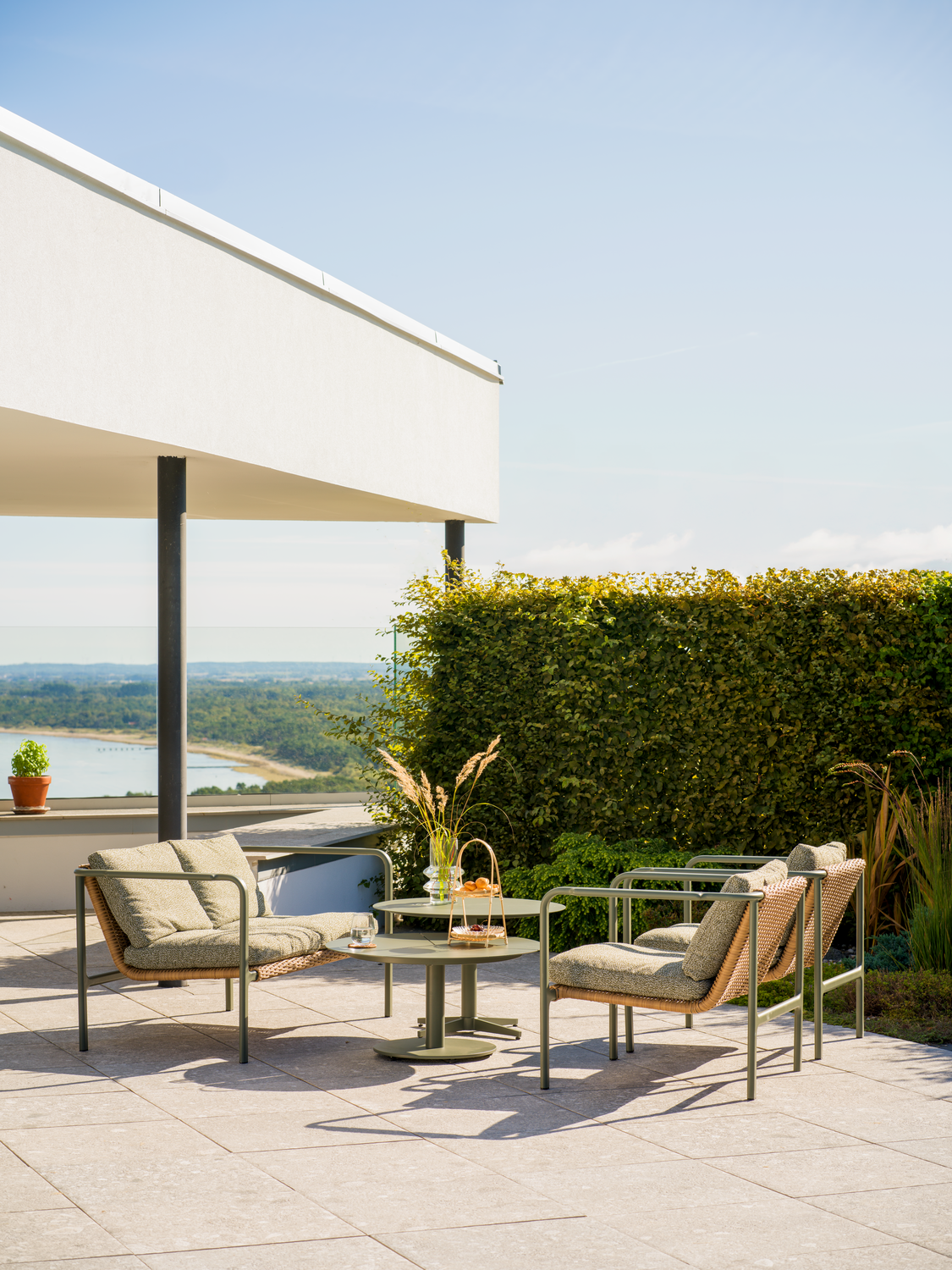 Peace coffee table Nordic Green