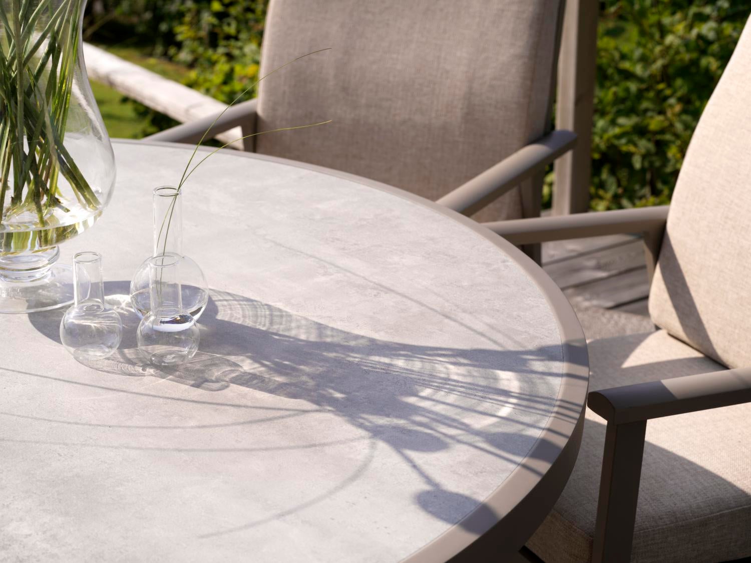 Samvaro armchair Khaki/Sand