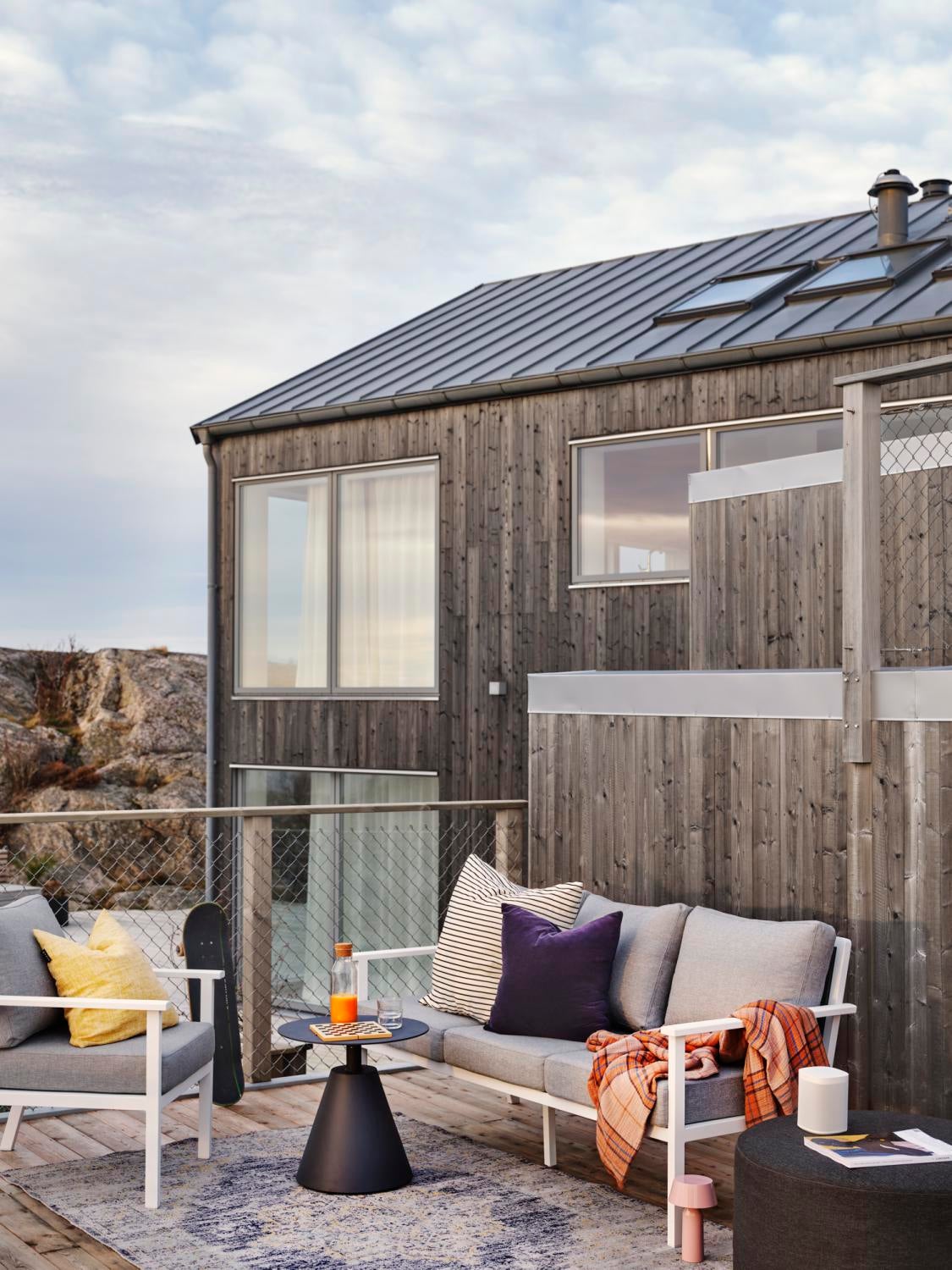 Samvaro High armchair White/Pearl grey