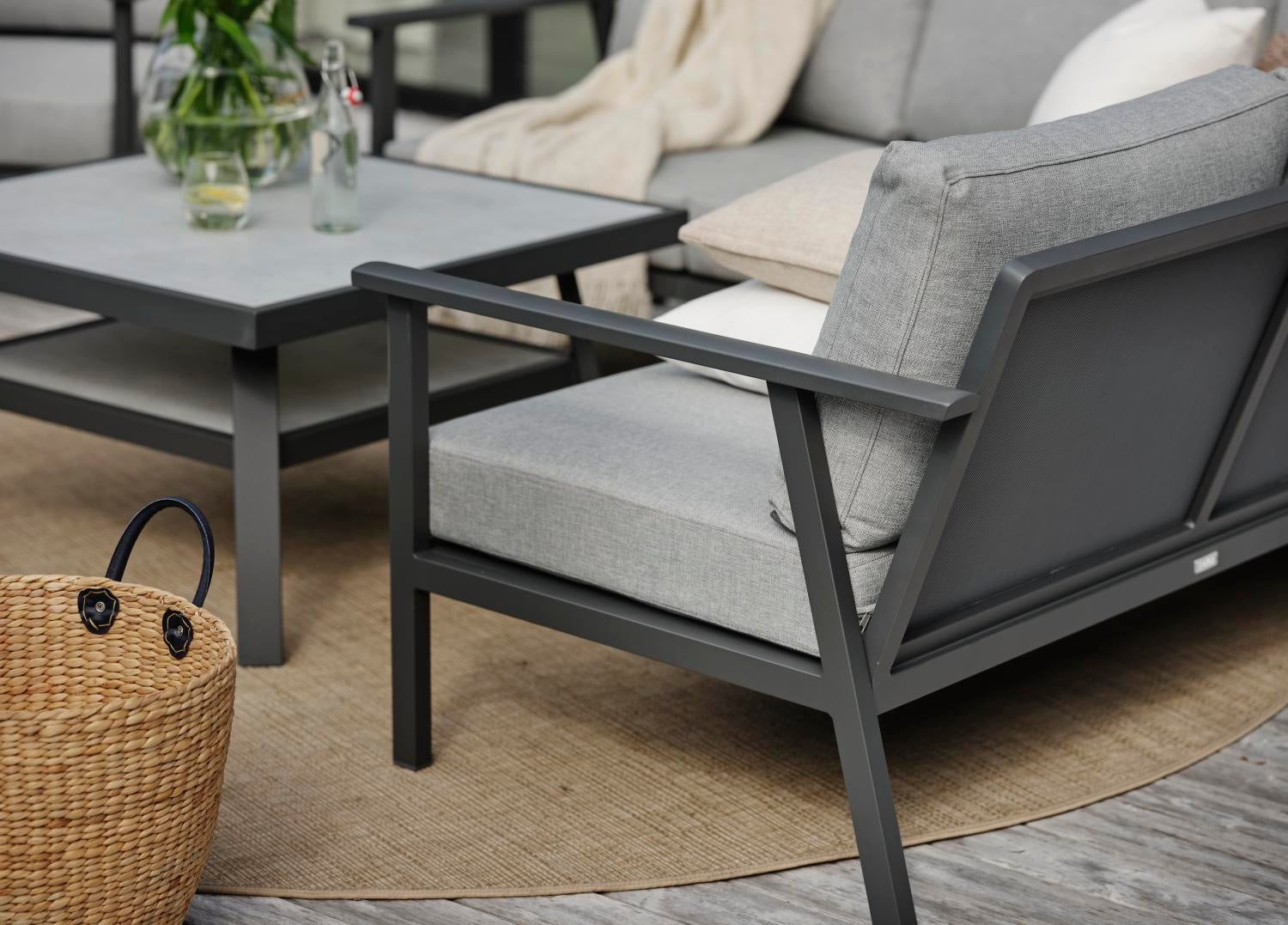 Samvaro Low center piece Anthracite/Pearl grey