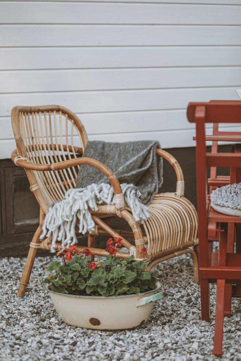 Vallda armchair Natural color