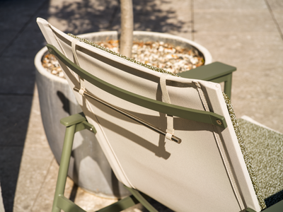 Soro lounge chair Nordic Green/Teddy Verde