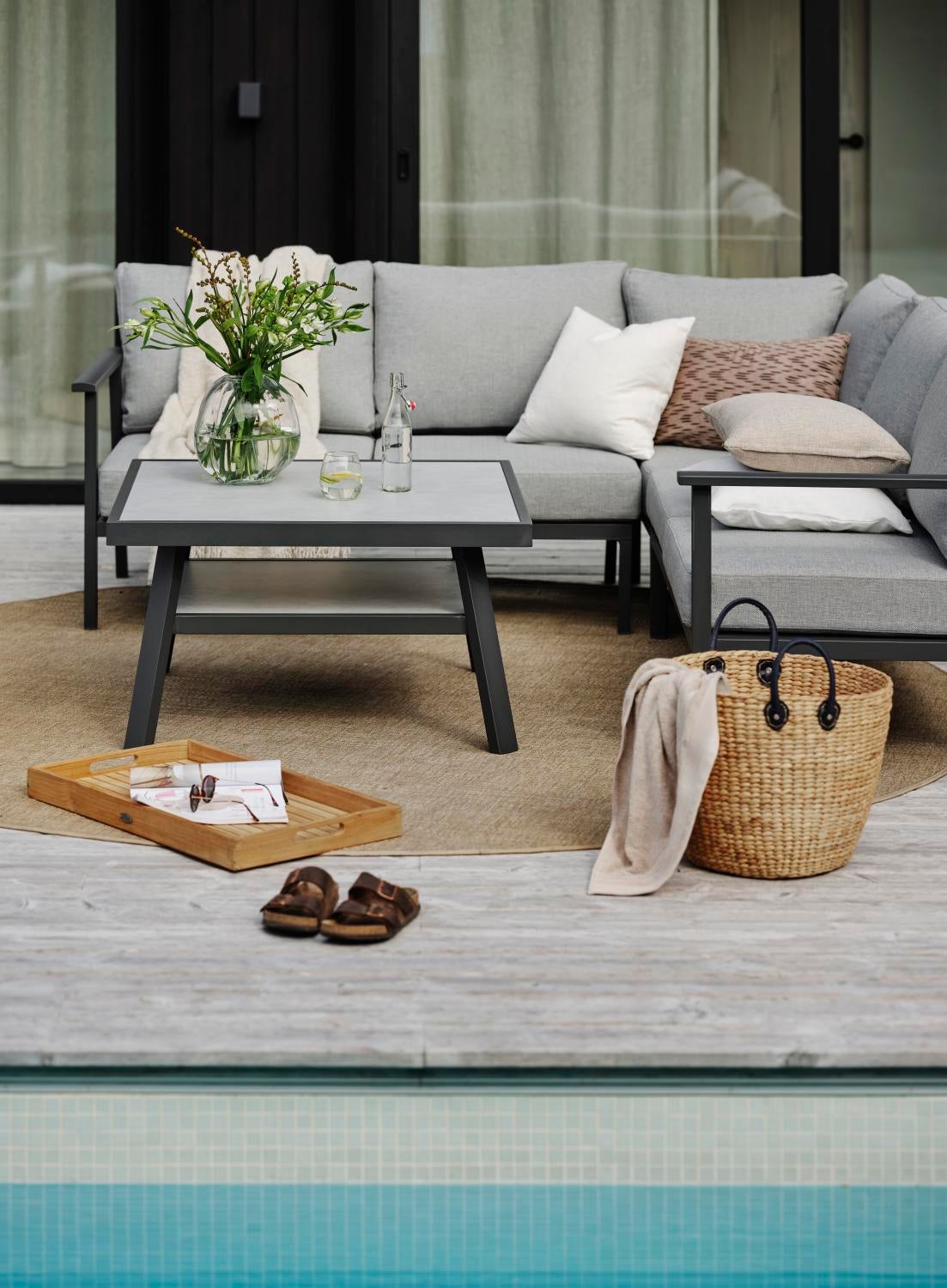 Samvaro Low center piece Anthracite/Pearl grey